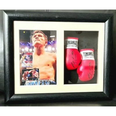 Ricky Hatton Miniature Framed Boxing Gloves