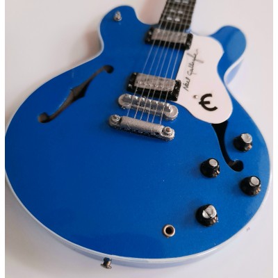 Oasis Noel Gallagher Tribute Miniature Guitar Exclusive